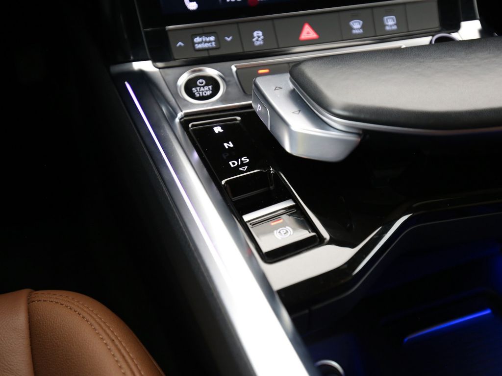 Audi e-tron 2022