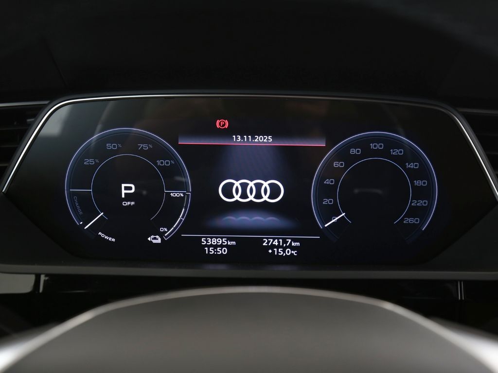 Audi e-tron 2022