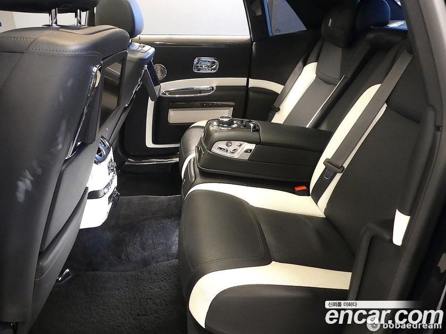 Rolls-Royce Ghost 2018