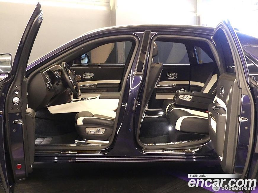 Rolls-Royce Ghost 2018