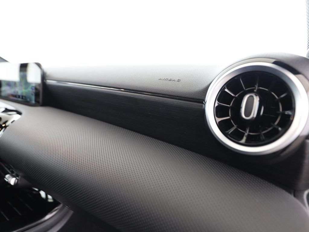 Mercedes-Benz A 250 2022