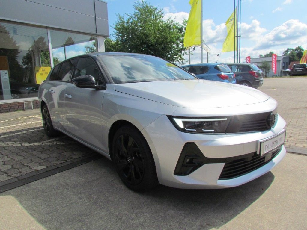 Opel Astra 2024