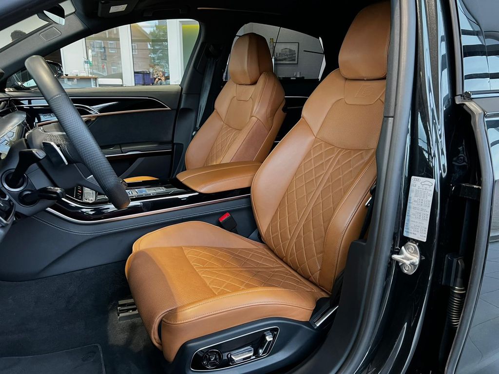 Audi A8 2023