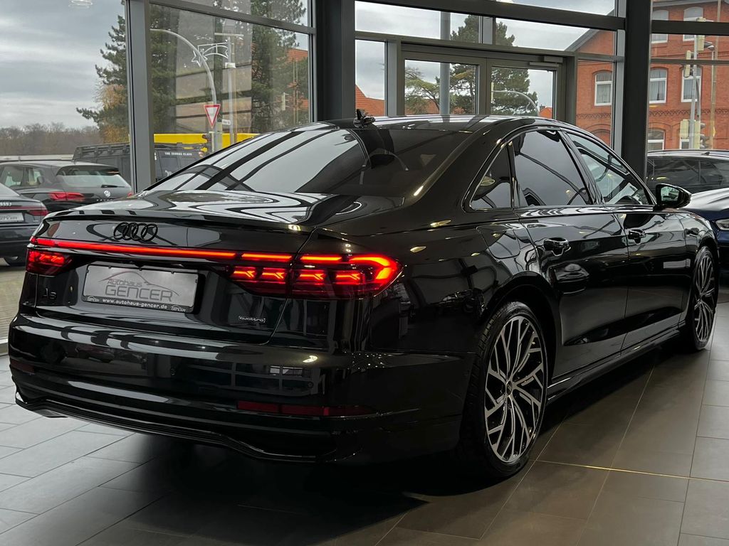 Audi A8 2023