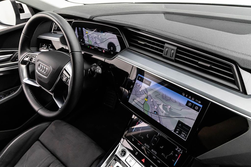 Audi e-tron 2022