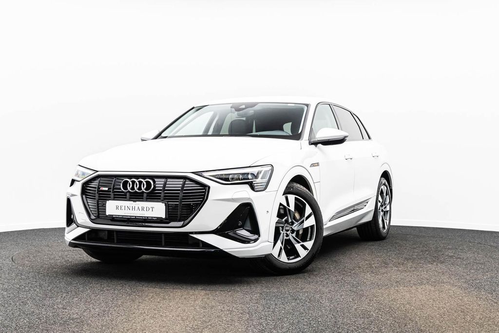 Audi e-tron 2022