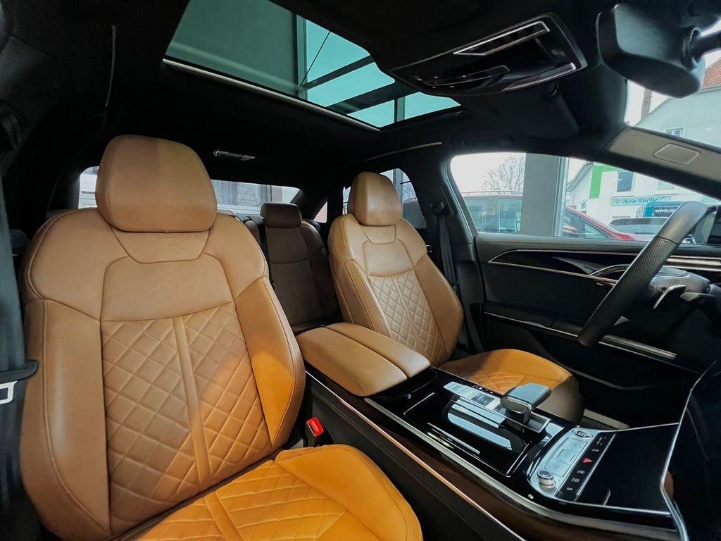 Audi A8 2023