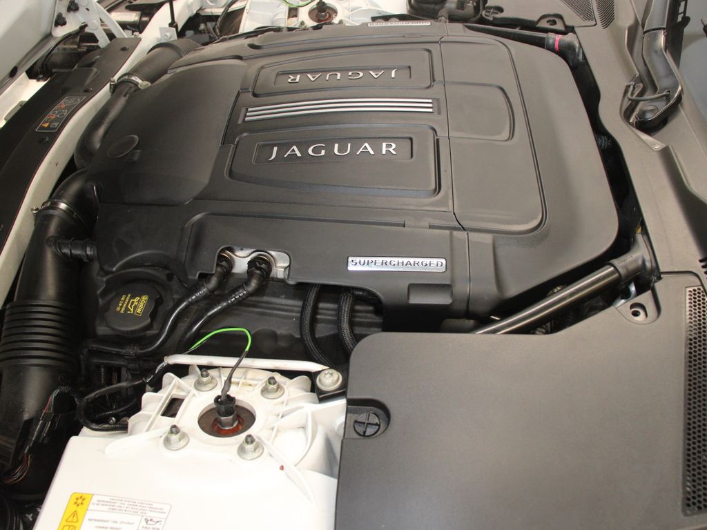 Jaguar XKR 2012