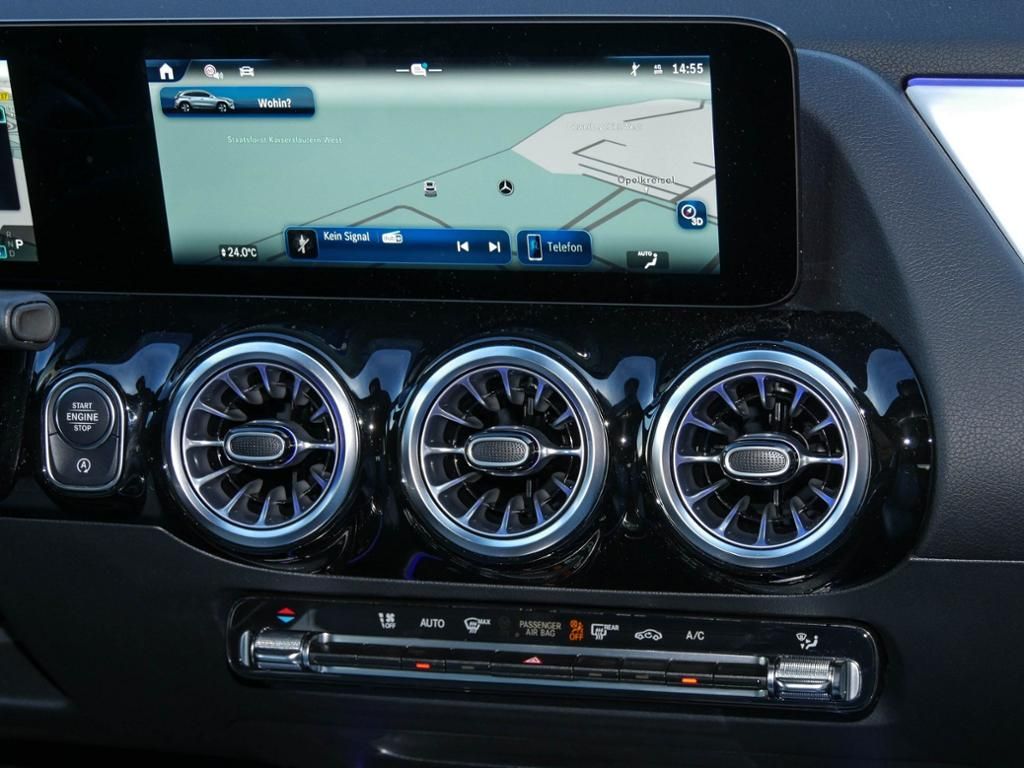 Mercedes-Benz GLA 200 2025