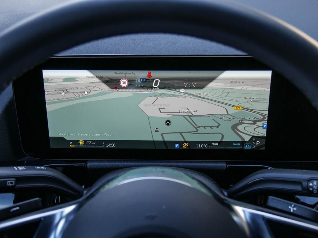 Mercedes-Benz GLA 200 2025