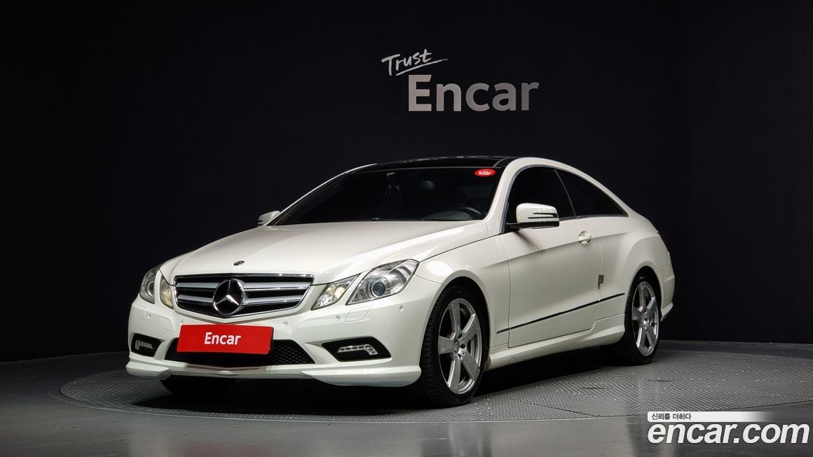 Mercedes-Benz E-Class 2011