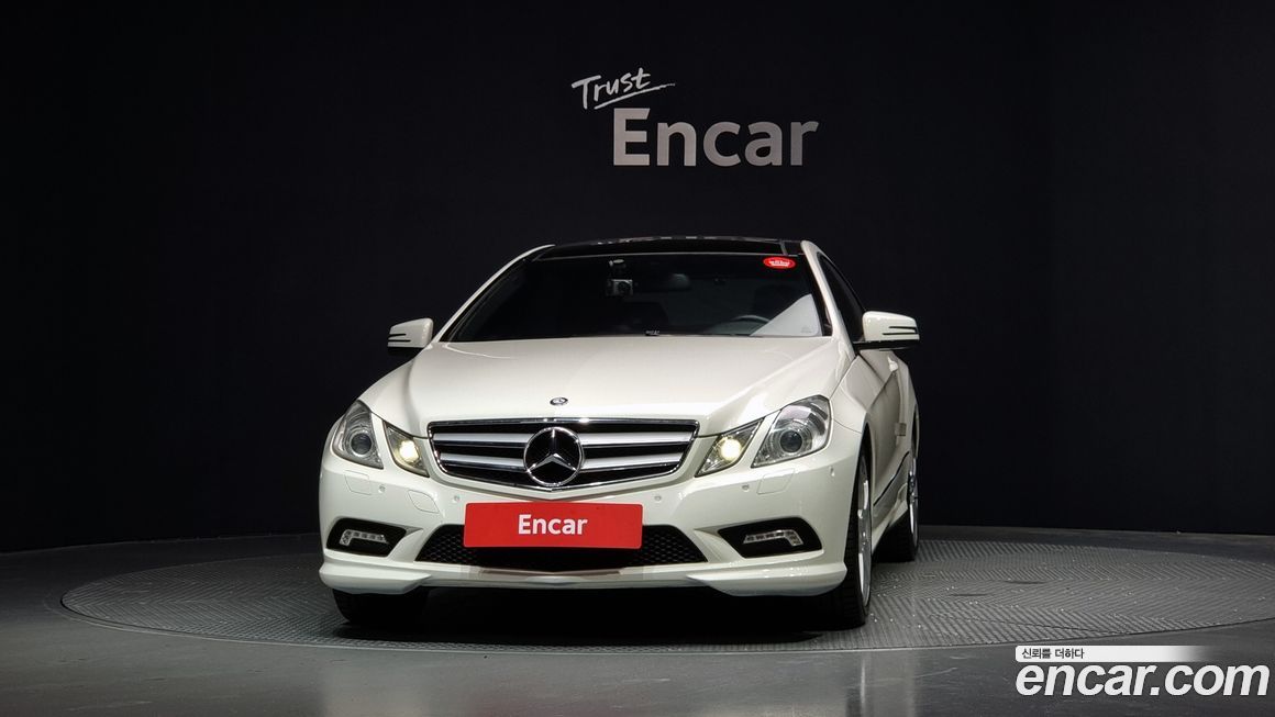 Mercedes-Benz E-Class 2011