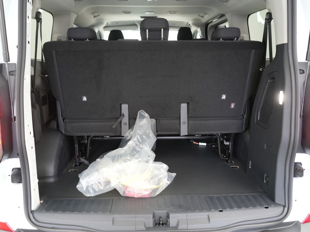 Volkswagen T7 Transporter