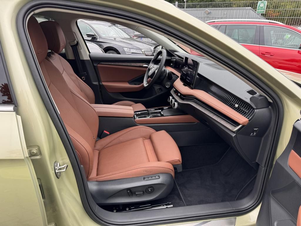 Skoda Superb 2024