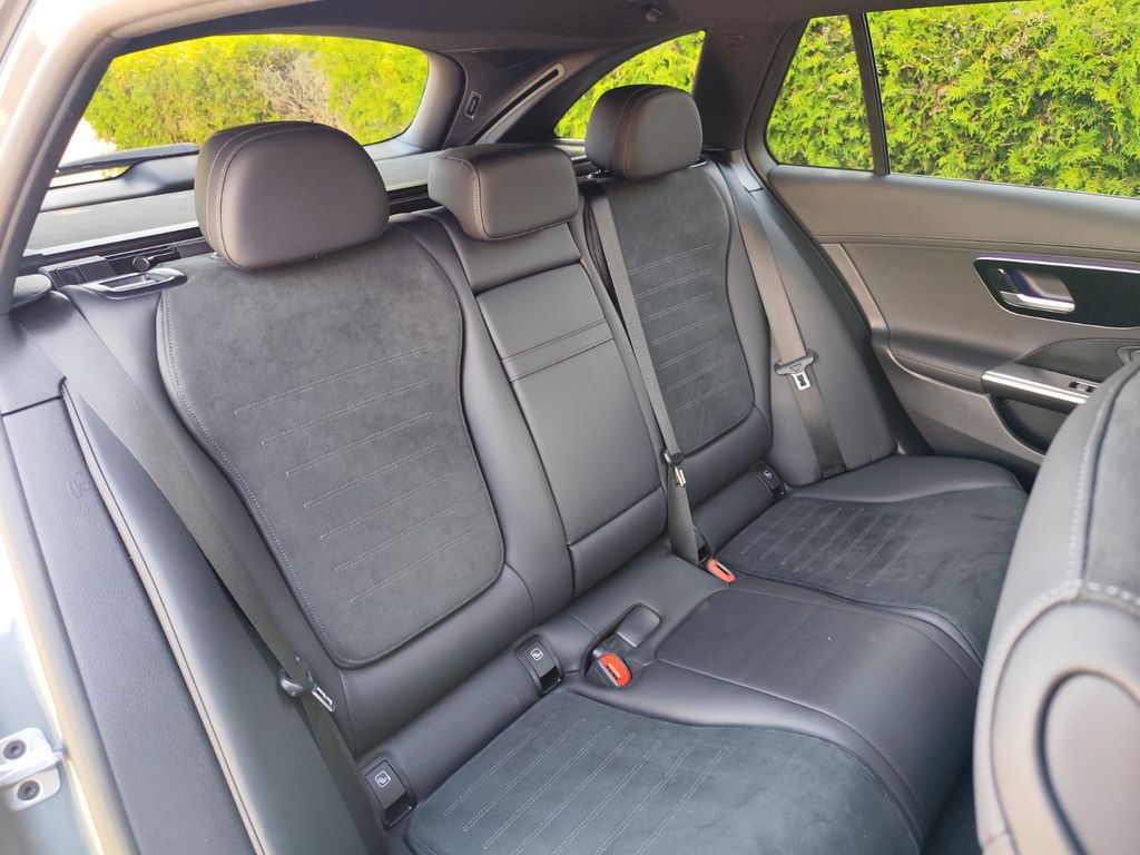 Mercedes-Benz C 200 2023