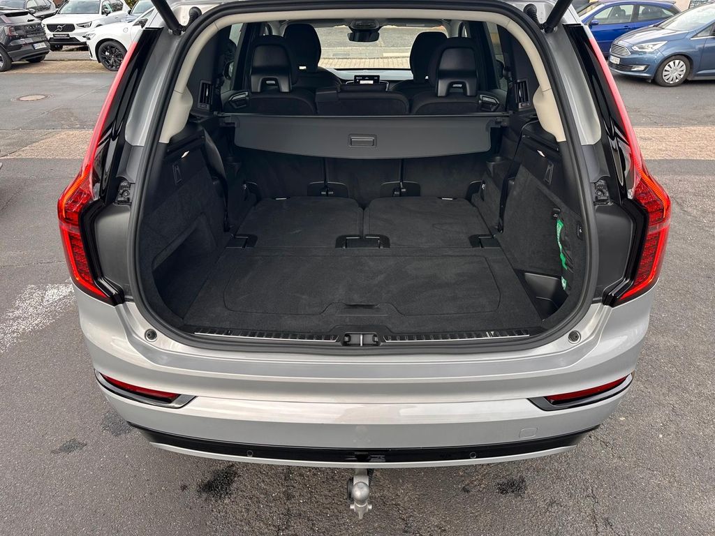 Volvo XC90 2025