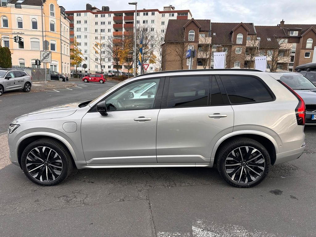 Volvo XC90 2025