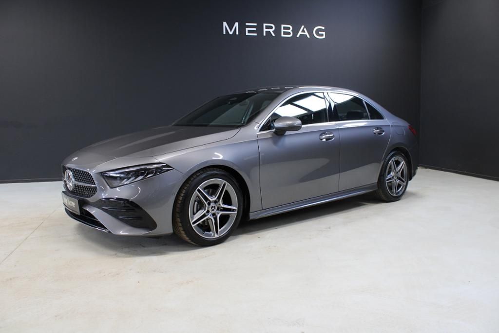 Mercedes-Benz A 180 2024