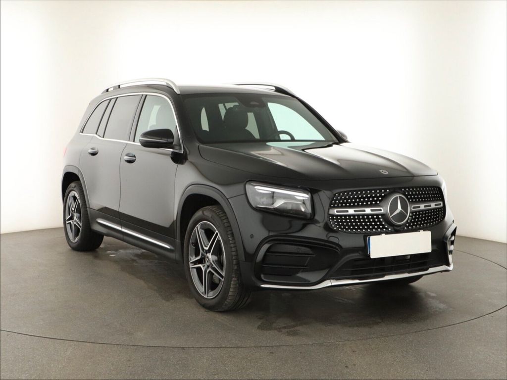 Mercedes-Benz GLB 200 2025