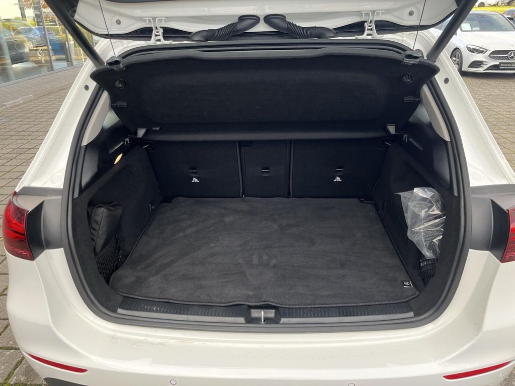 Mercedes-Benz B 220 2024