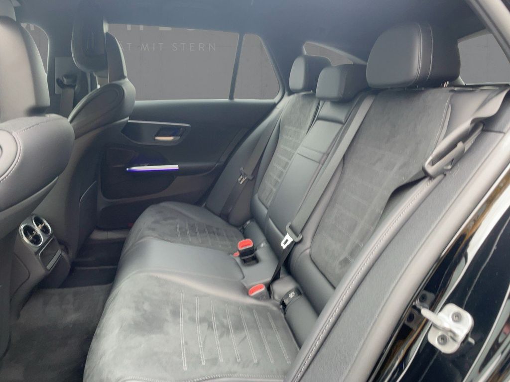 Mercedes-Benz C 220 2025