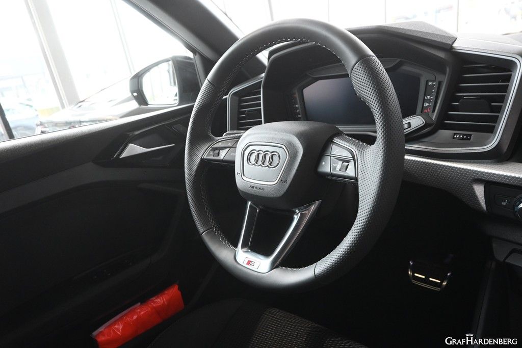 Audi A1 2024