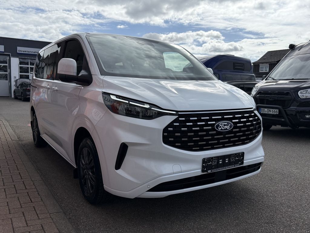 Ford Tourneo Custom 2025