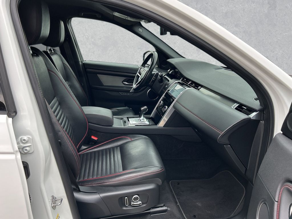 Land Rover Discovery Sport 2021