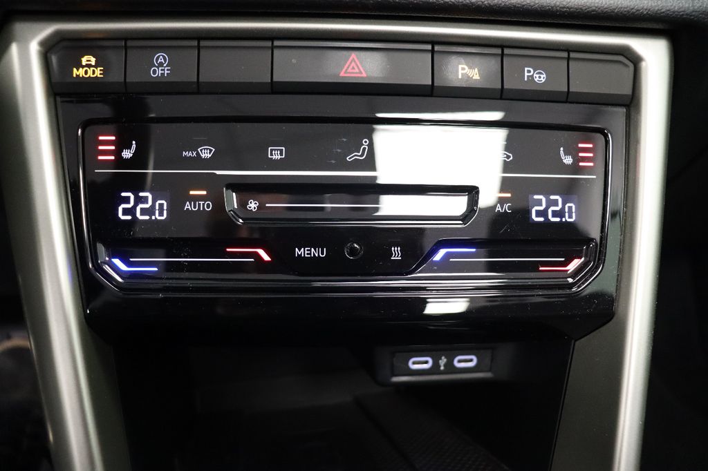 Volkswagen T-Roc 2024