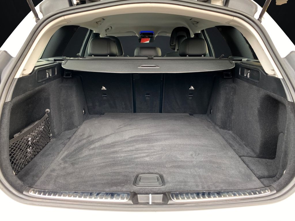 Mercedes-Benz C 220 2023