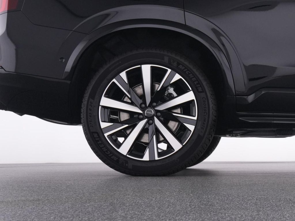 Volvo XC90 2025