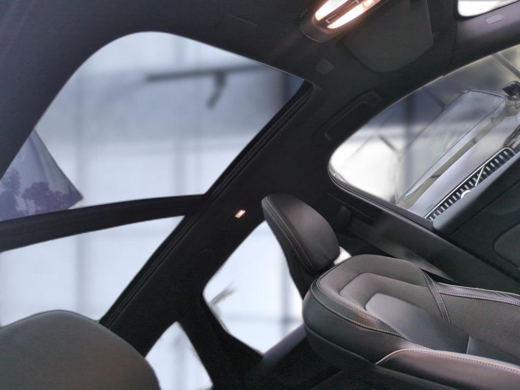 Volvo XC60 2022