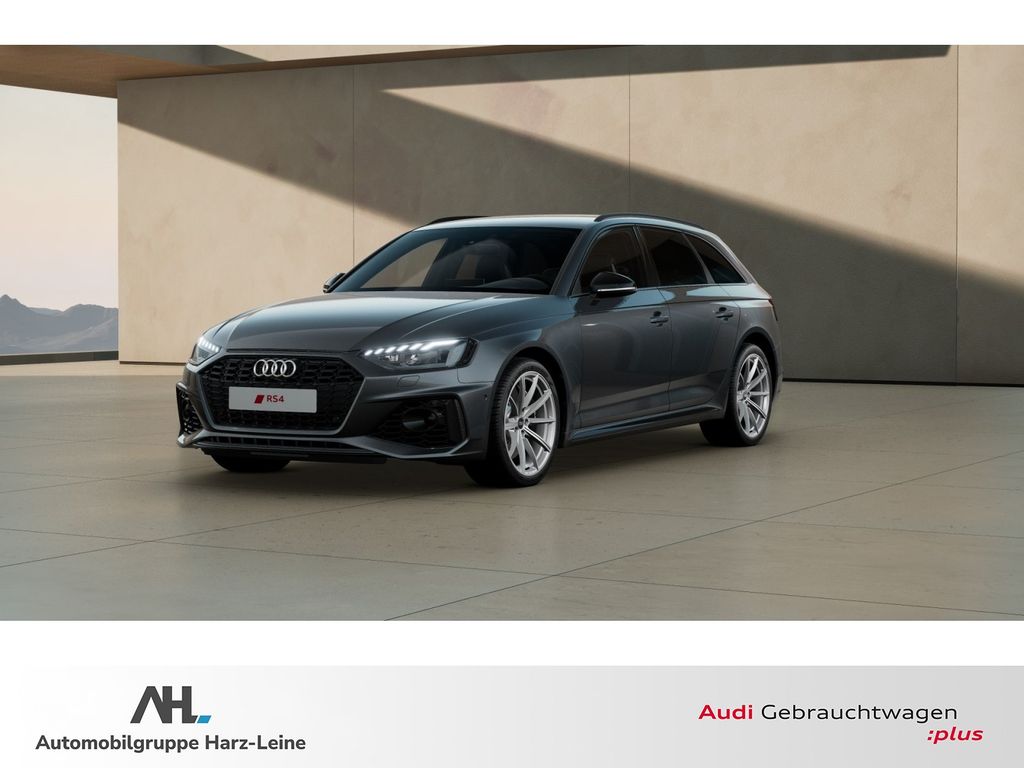 Audi RS4 2024