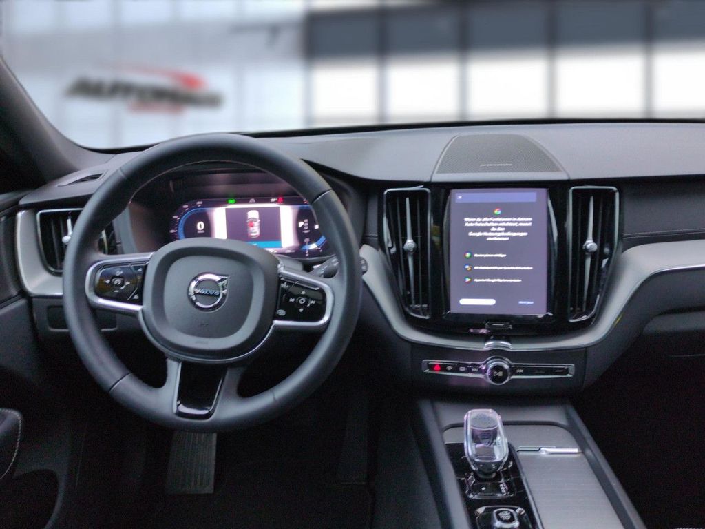 Volvo XC60 2022