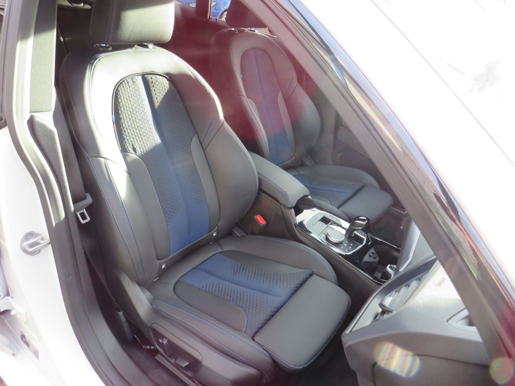 BMW 220 2024