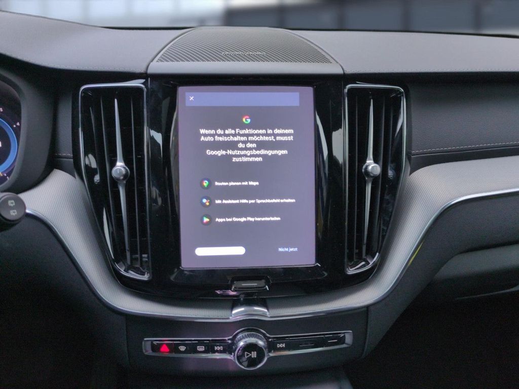 Volvo XC60 2022