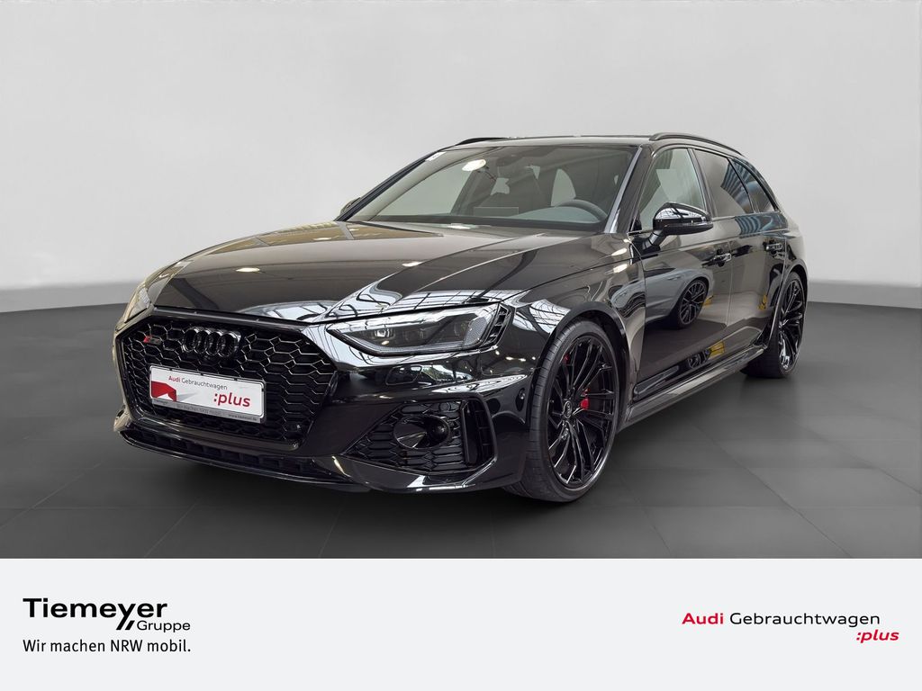 Audi RS4 2024
