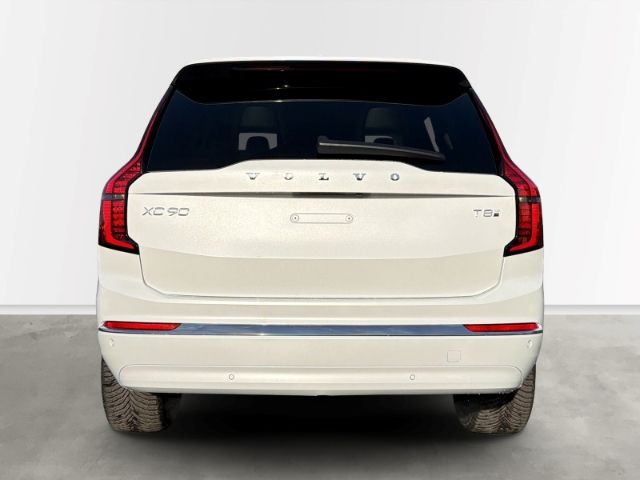 Volvo XC90 2025