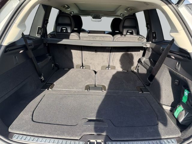 Volvo XC90 2025