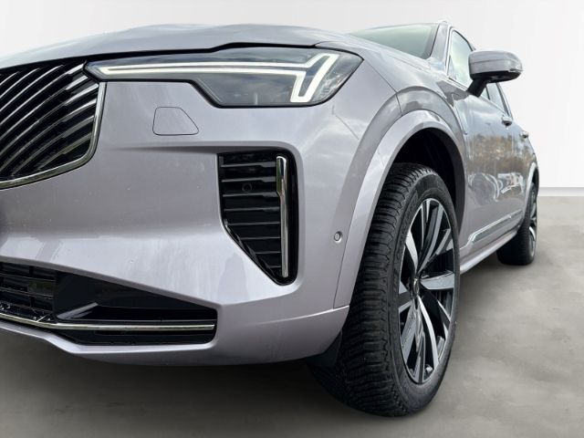 Volvo XC90 2025