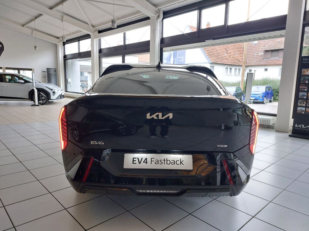 Kia EV4 2025