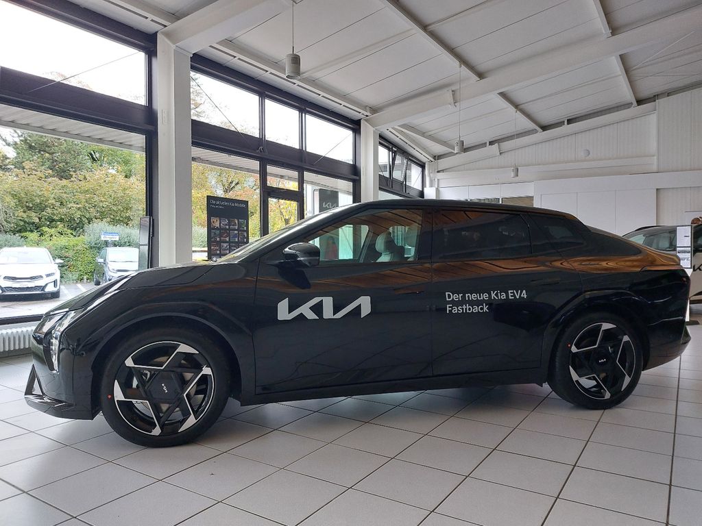 Kia EV4 2025