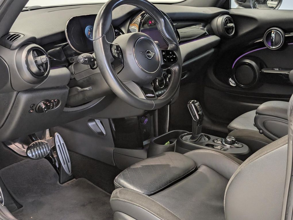 MINI John Cooper Works Cabrio 2022