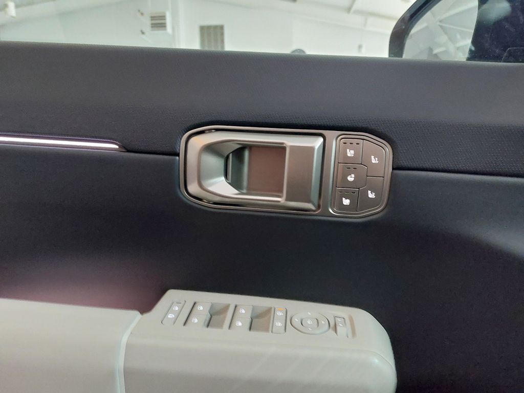 Kia EV4 2025