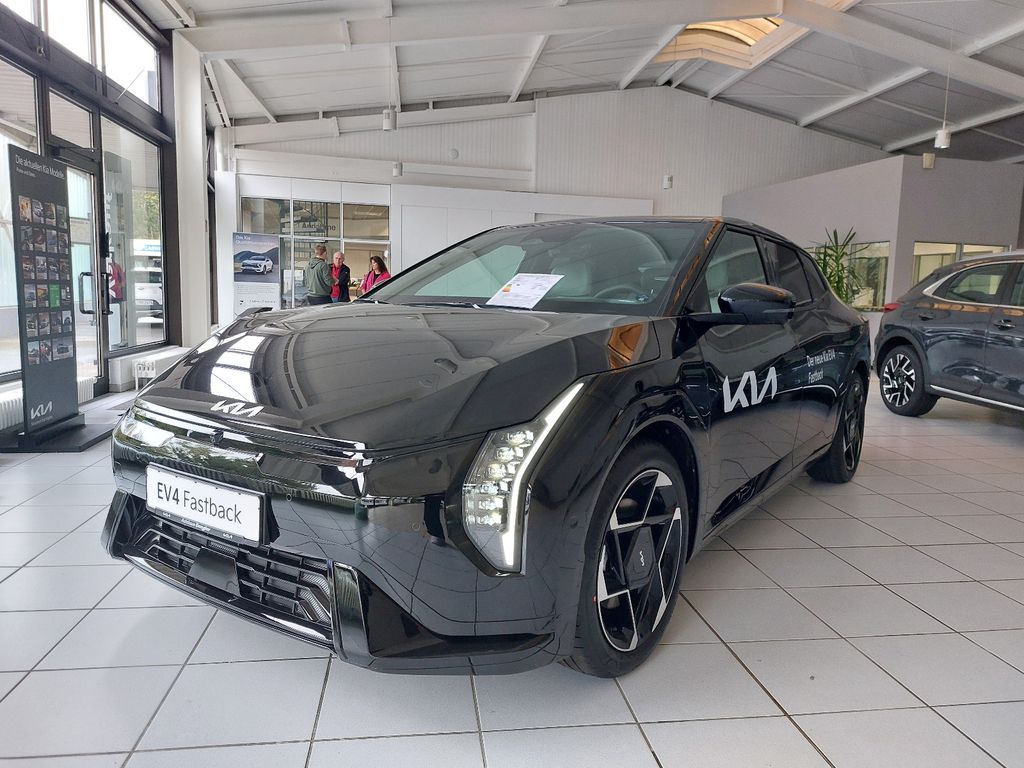 Kia EV4 2025
