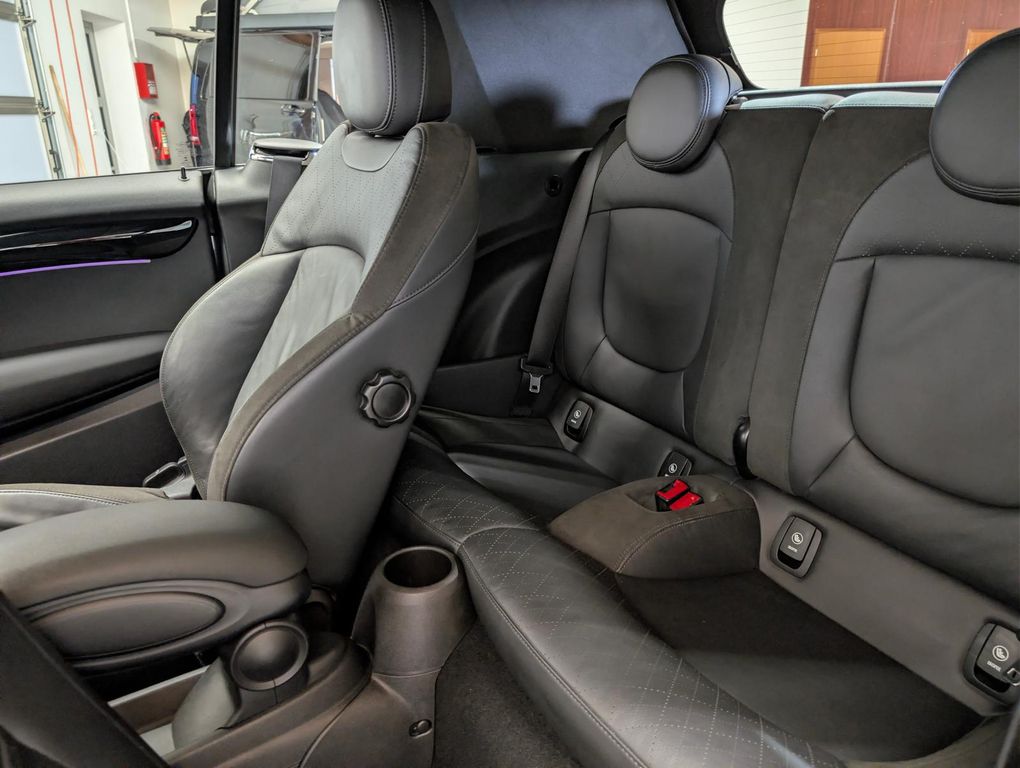 MINI John Cooper Works Cabrio 2022