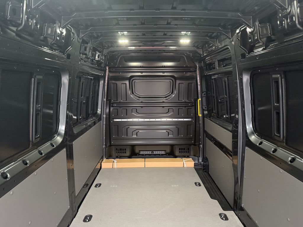 Volkswagen Crafter 2023