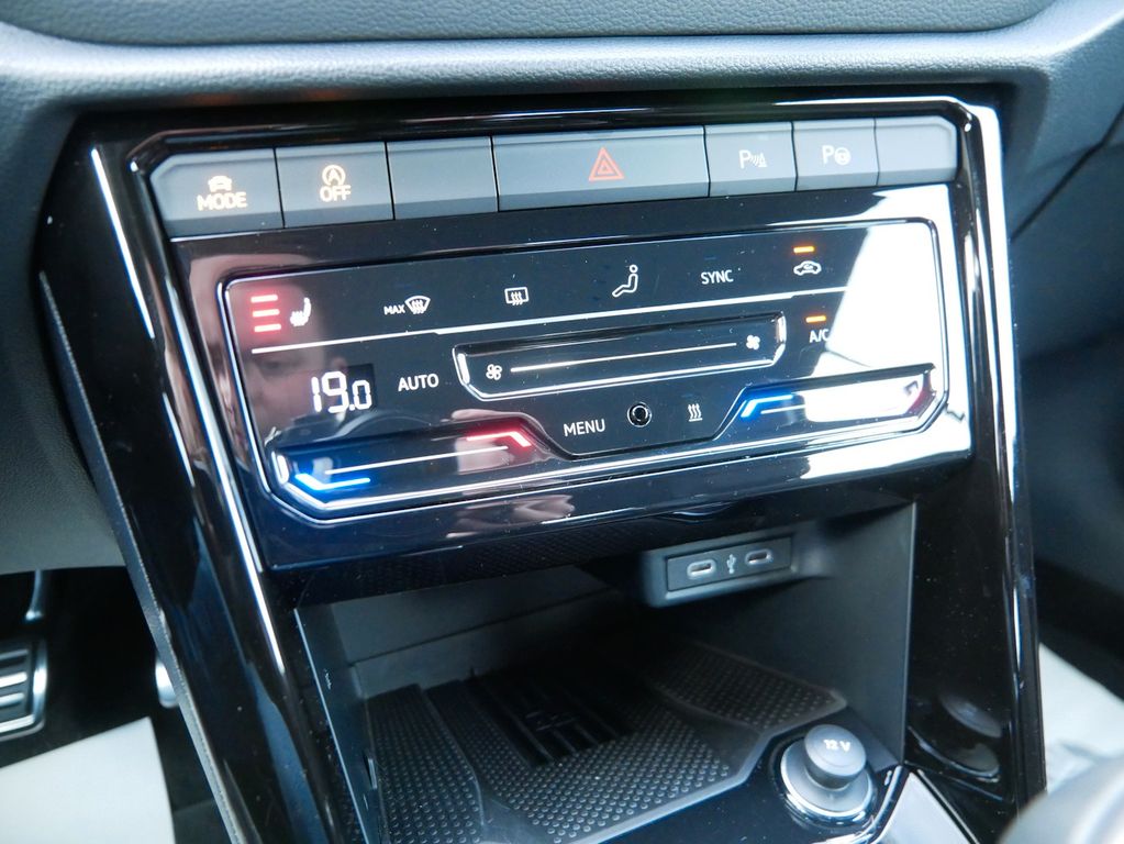 Volkswagen T-Roc 2025