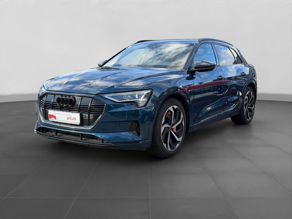 Audi e-tron 2022