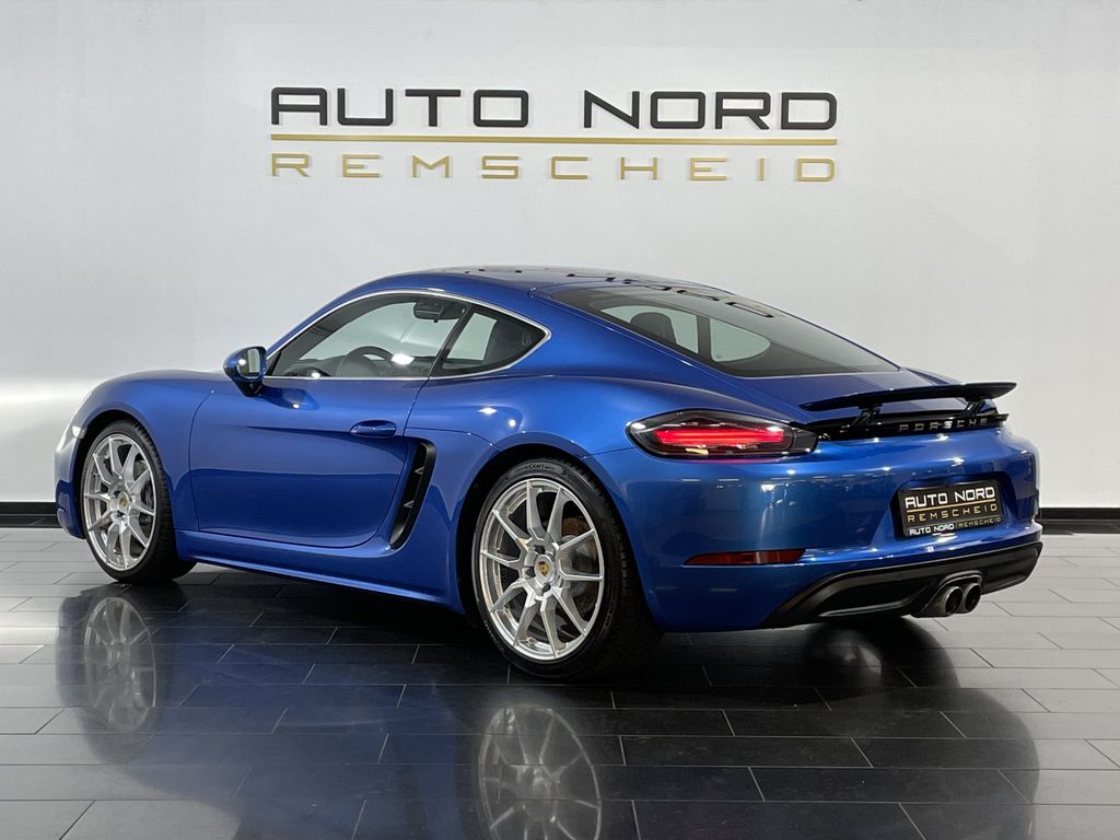 Porsche Cayman 2017
